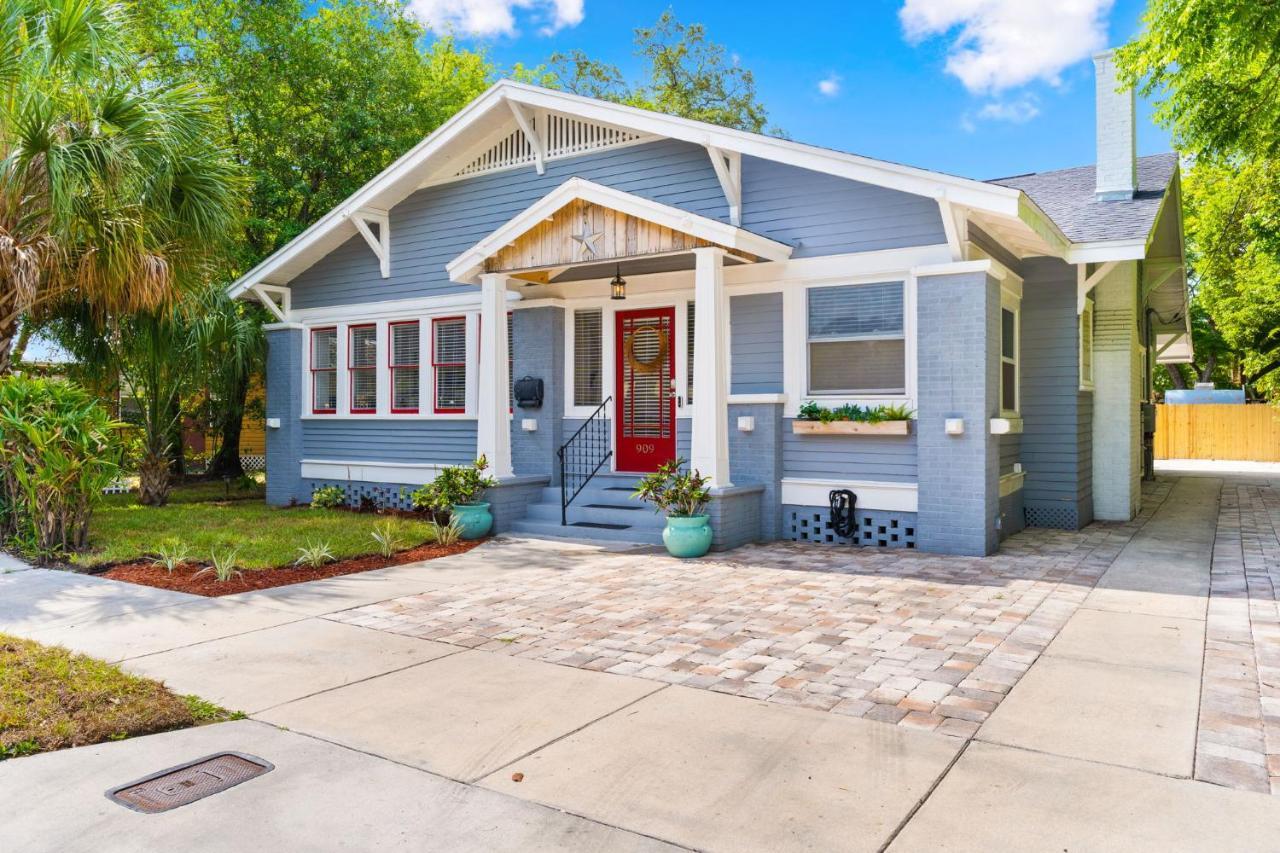 Four Different Options At One Great Location-- 1 - Spacious 3 Bed 2 Bath House Or 2- 2Nd Floor 2 Bed 1 Bath Guesthouse Or 3- 1St Floor Studio Or 3- A Tiny Home Rv Tampa Zewnętrze zdjęcie